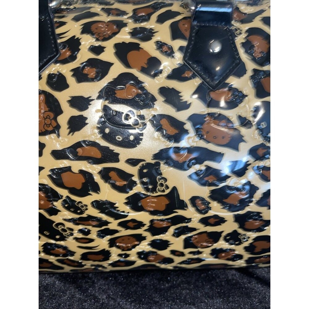 Hello Kitty Leopard Print Handbag With Black Hand… - image 8
